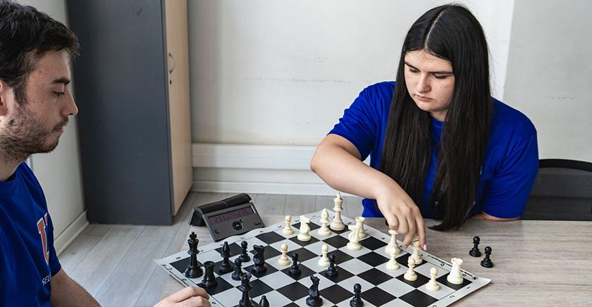 Universidad de Chile obtiene el primer lugar por equipos en torneo continental de ajedrez