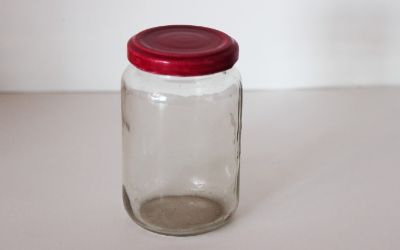 Exposición "Ezbozo en Frasco; Presencias en la Cocina" Luisa Barrera Exposición "Ezbozo en Frasco; Presencias en la Cocina" Luisa Barrera