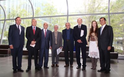 Galería de fotos: FCFM rinde homenaje al ex decano Enrique d'Etigny Galería de fotos: FCFM rinde homenaje al ex decano Enrique d'Etigny