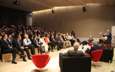 Galería de fotos: FCFM rinde homenaje al ex decano Enrique d'Etigny Galería de fotos: FCFM rinde homenaje al ex decano Enrique d'Etigny