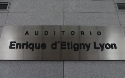 Galería de fotos: FCFM rinde homenaje al ex decano Enrique d'Etigny Galería de fotos: FCFM rinde homenaje al ex decano Enrique d'Etigny