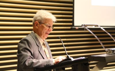 Galería de fotos: FCFM rinde homenaje al ex decano Enrique d'Etigny Galería de fotos: FCFM rinde homenaje al ex decano Enrique d'Etigny