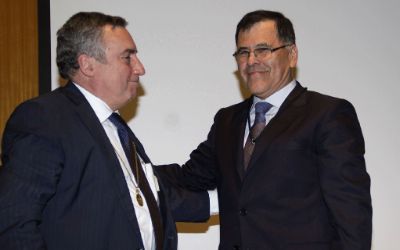 Profesor Patricio Aceituno asume como nuevo decano de la FCFM Profesor Patricio Aceituno asume como nuevo decano de la FCFM