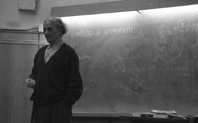 En 1963 se fundó el Centro de Estudios Humanísiticos que reunió a importantes filósofos de la época, entre ellos, Nicanor Parra En 1963 se fundó el Centro de Estudios Humanísiticos que reunió a importantes filósofos de la época, entre ellos, Nicanor Parra