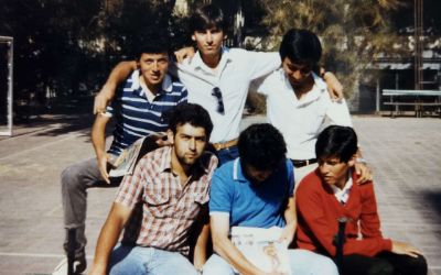 En las canchas post Práctica Topografía (enero 1986). En las canchas post Práctica Topografía (enero 1986).