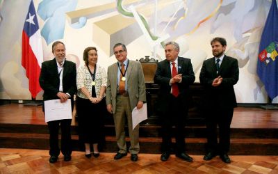 Ceremonia Medalla 40 años de Servicio Ceremonia Medalla 40 años de Servicio