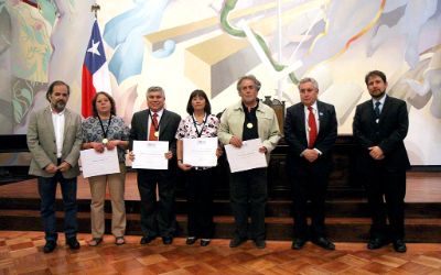 Ceremonia Medalla 40 años de Servicio Ceremonia Medalla 40 años de Servicio