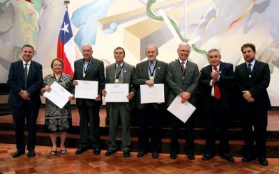 Ceremonia Medalla 40 años de Servicio Ceremonia Medalla 40 años de Servicio