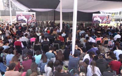 Ciencia y arte se unen en el Campus Juan Gómez Millas Ciencia y arte se unen en el Campus Juan Gómez Millas