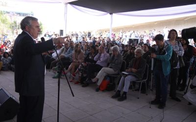 Ciencia y arte se unen en el Campus Juan Gómez Millas Ciencia y arte se unen en el Campus Juan Gómez Millas