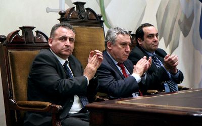 Medalla 40 años de servicio: reconocimiento a toda una vida vinculada a la Casa de Bello Medalla 40 años de servicio: reconocimiento a toda una vida vinculada a la Casa de Bello