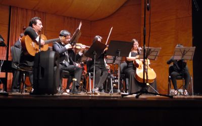 Orquesta de cámara en el estreno absoluto Tres cantos Mapuches. 