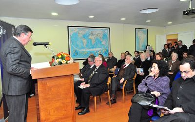 Profesor Walter Sánchez asume dirección  del IEI