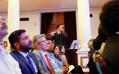 U. de Chile distinguió a académicos por trabajos en investigación U. de Chile distinguió a académicos por trabajos en investigación