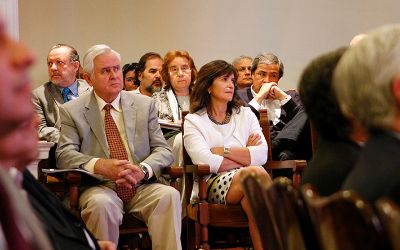 U. de Chile distinguió a académicos por trabajos en investigación U. de Chile distinguió a académicos por trabajos en investigación