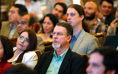 U. de Chile distinguió a académicos por trabajos en investigación U. de Chile distinguió a académicos por trabajos en investigación