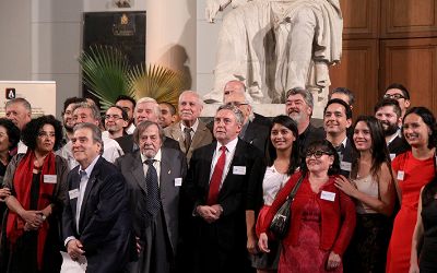 Una treintena de ex presidentes FECh se reunieron a conmemorar los 110 años de la federación estudiantil