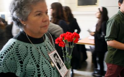 Universidad de Chile entregó 11 nuevos títulos póstumos a estudiantes ejecutados y desaparecidos Universidad de Chile entregó 11 nuevos títulos póstumos a estudiantes ejecutados y desaparecidos