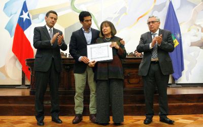 Universidad de Chile entregó 11 nuevos títulos póstumos a estudiantes ejecutados y desaparecidos Universidad de Chile entregó 11 nuevos títulos póstumos a estudiantes ejecutados y desaparecidos