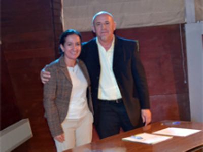 Sr., Juan Corvalán Huerta, Presidente de UNAF junto a la Prof., Carmen Prieto, Directora de Extensión