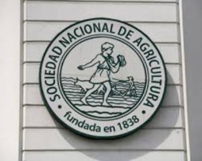Fundada el 18 de mayo de 1838, la SNA reúne a gran parte de los productores, profesionales, asociaciones y federaciones vinculadas a la agricultura y la agroindustria chilena