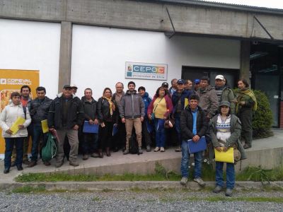 Un grupo 25 productores hortícolas visitaron las instalaciones de CEPOC de la Facultad de Ciencias Agronómicas.