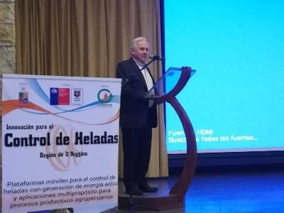 El Decano Dr. Roberto Neira en la inauguración del seminario "Avances en el control de heladas con hélices móviles y usos alternativos".