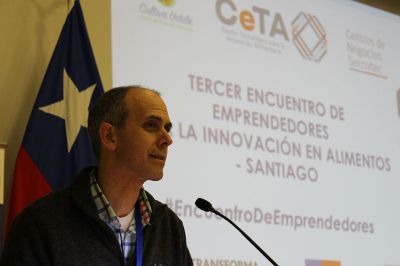 El profesor Ricardo Pertuzé de la Facultad de Ciencias Agronómicas de la Universidad de Chile
