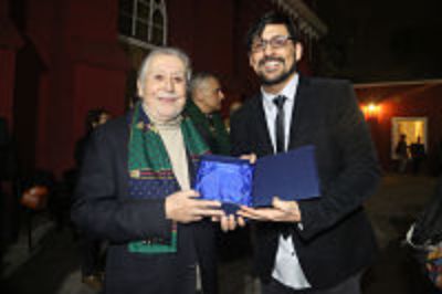 Sergio Zapata, diseñador teatral y Marco Espinoza, coordinador del Magíster en Artes Mención en Dirección Teatral