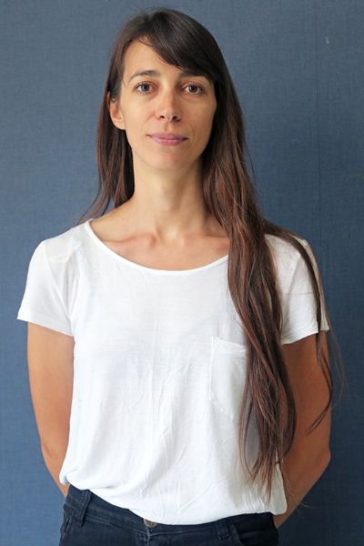 La artista argentina Alina Folini es bailarina, coreógrafa, investigadora y docente.
