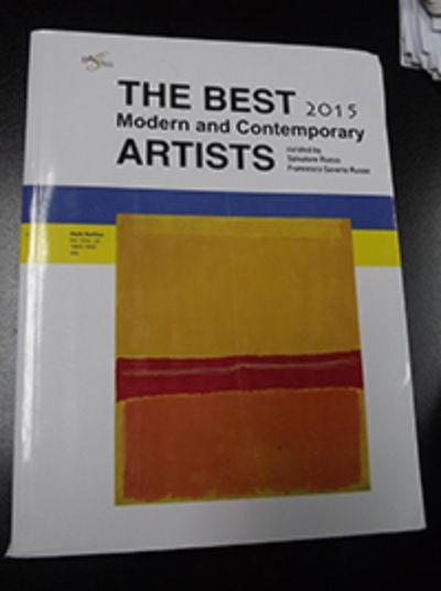 "The Best Modern and Contemporary Artists 2015", es el libro que se presentó en Edimburgo en donde aparece la obra de la profesora Rojas junto a artistas como Picasso y Modigliani, entre otros.