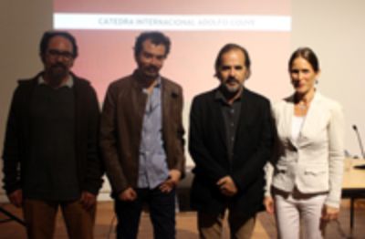 De izq. a der. Rodrigo Zúñiga, Miguel Ruiz, Coordinador del Programa de Doctorado; Jorge Gaete, Vicedecano y Vanessa Lemm, investigadora. 