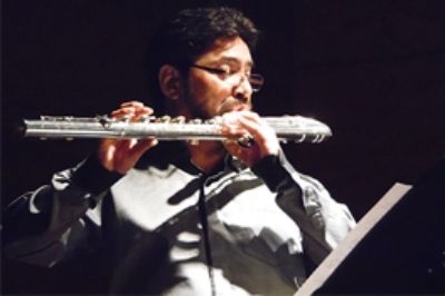 El Director del Departamento de Wilson Padilla formó parte del concierto "Músicas actuales en la Universidad de Chile".