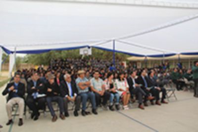 En la Escuela Básica San Antonio de Naltagua se dio inicio al año escolar 2018 en Isla de Maipo.