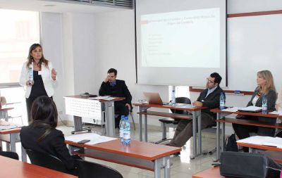 Las diversas mesas de trabajo analizaron el fortalecimiento de los procesos de formación de los futuros abogados en Chile y la región.