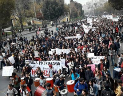Marcha feminista en Santiago.