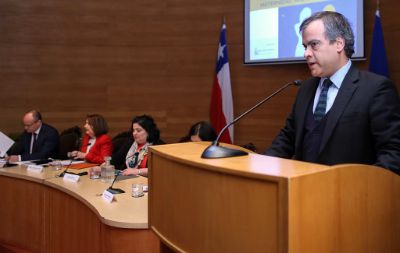 El director del Departamento de Derecho Privado, Gabriel Hernández, participó inaugurando el encuentro del 27 de septiembre.