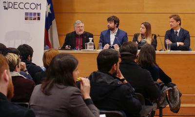 La presentación de informe "¿Quién defiende tus datos?" fue realizada el pasado 23 de julio en la Facultad de Derecho de la U. de Chile.