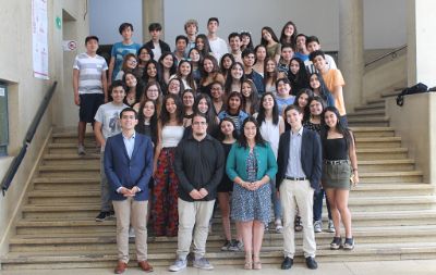 Estudiantes de Enseñanza Media que participaron en la edición 2019 de la EdV en la Facultad de Derecho.