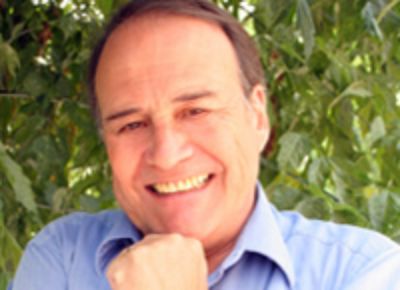 El Director del Depto. de Sociología, Raúl Atria. 