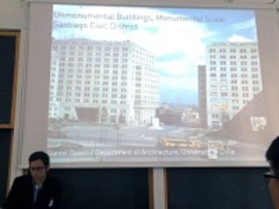 El profesor Opazo presentó la ponencia: Unmonumental Buildings, Monumental Scale: Santiago Civic District.