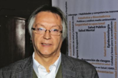 El Director de la Escuela de Salud Pública, Óscar Arteaga. 