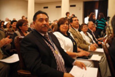 107 funcionarios y académicos cumplieron cuatro décadas de trabajo en la Universidad de Chile.          