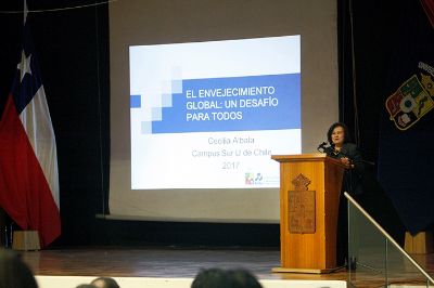 El Envejecimiento de la Población Global: Un Desafío para todos, fue el nombre de la charla que dictó la Profesora Titular del INTA, Cecilia Albala.