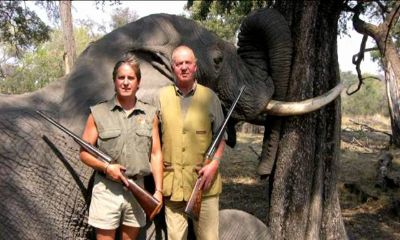 Botswana años atrás fue el paraíso de la caza mayor autorizada. En la imagen el Rey Carlos en el año 2012. 