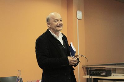 Prof. Horst Nitschack, nuevo director de la Revista Chilena de Literatura