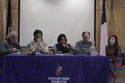 La mesa "La cuestión de las Humanidades" estuvo moderada por la Prof. Darcie Doll, directora de Investigación y Publicaciones.