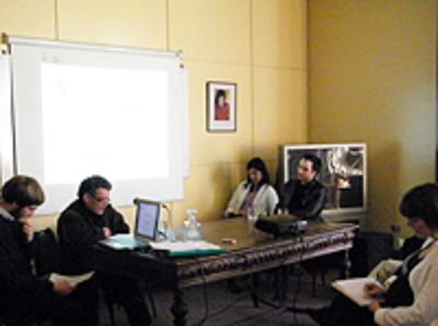 La primera parte de la jornada estuvo a cargo del Consejo de Evaluación de la Universidad de Chile liderado por el académico de la Facultad de Artes, Gonzalo Díaz.