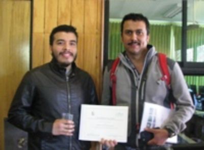 Jorge Olivos y Gustavo Montes, ambos ingenieros forestales, se plantean el desafío de aplicar estos conocimientos en el norte del país.
