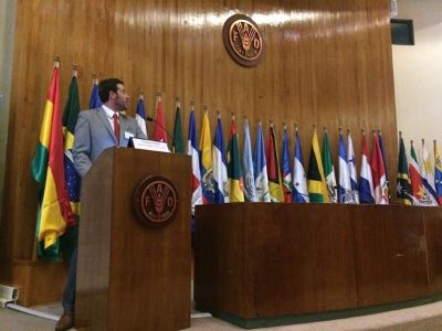 La presentación del libro se realizó el 10 de marzo, por el Profesor Dr. Pablo García, en el marco Seminario Internacional de UNESCO.